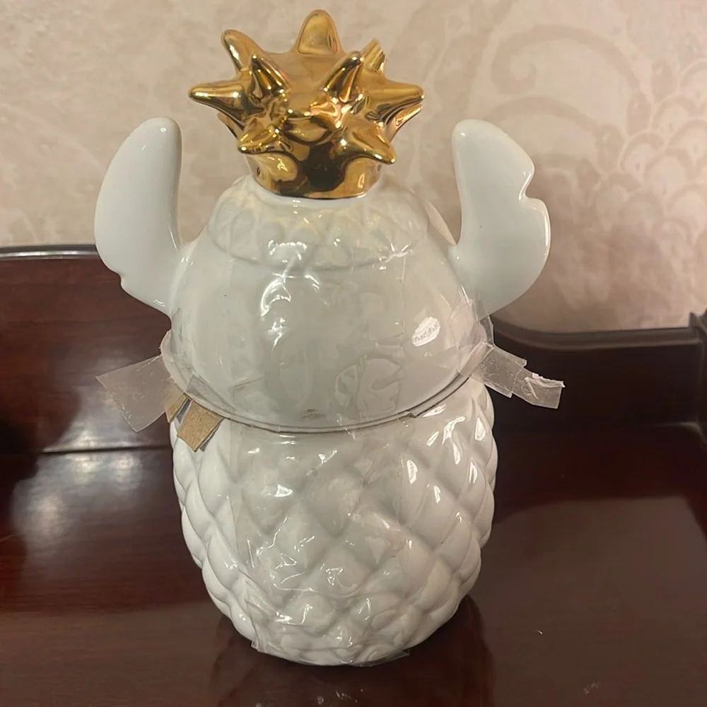 White and Gold Pineapple Ceramic Jar- stitch candle from Disneyland